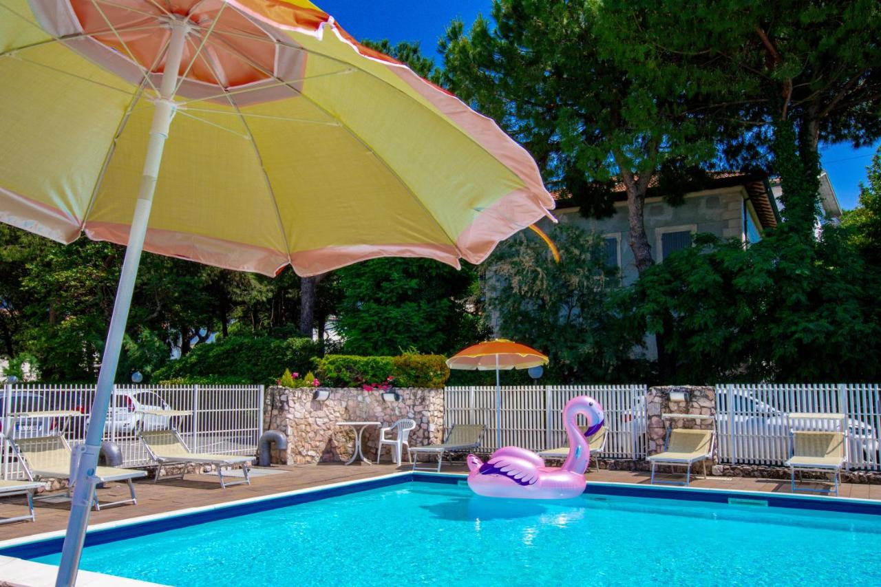 Miramare Ristorante Convegni 4*
